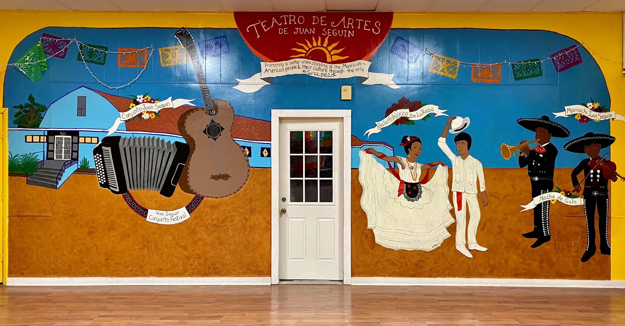 Teatro De Artes De Juan Seguin invites you to join its family