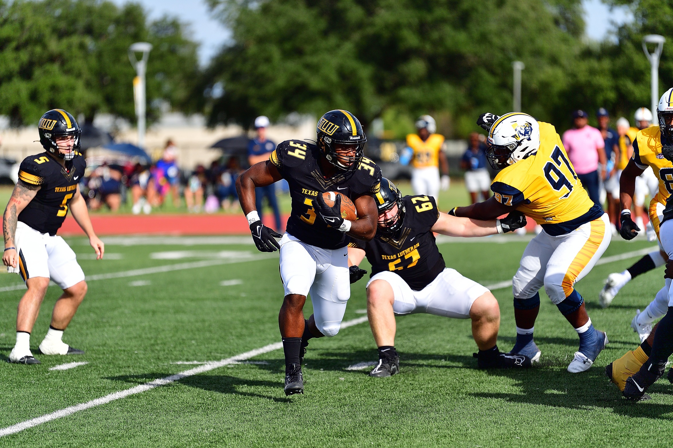 Texas Lutheran Falls to East Texas Baptist, 16-6, on Homecoming