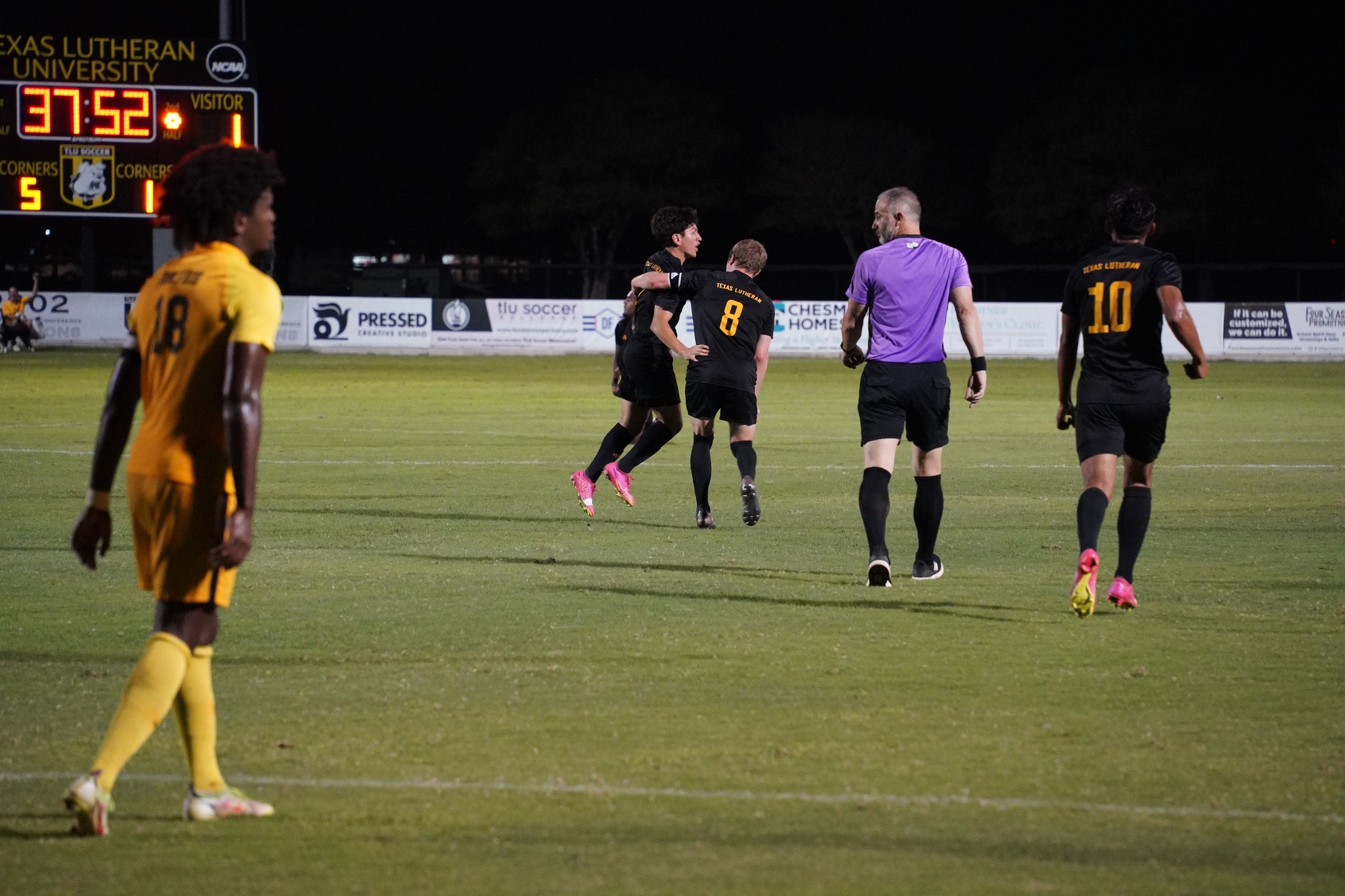 MEN'S SOCCER -- Manke & Roman Earn All-Region Honors