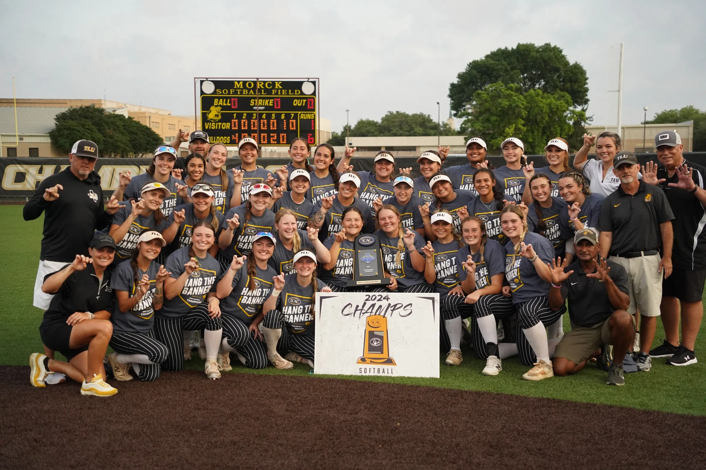 SOFTBALL -- Bulldogs Roll Trinity, Win SCAC Tournament Title