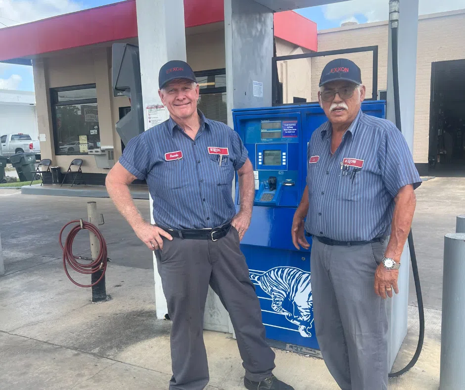 The end of an era, Randy's Exxon closes its doors