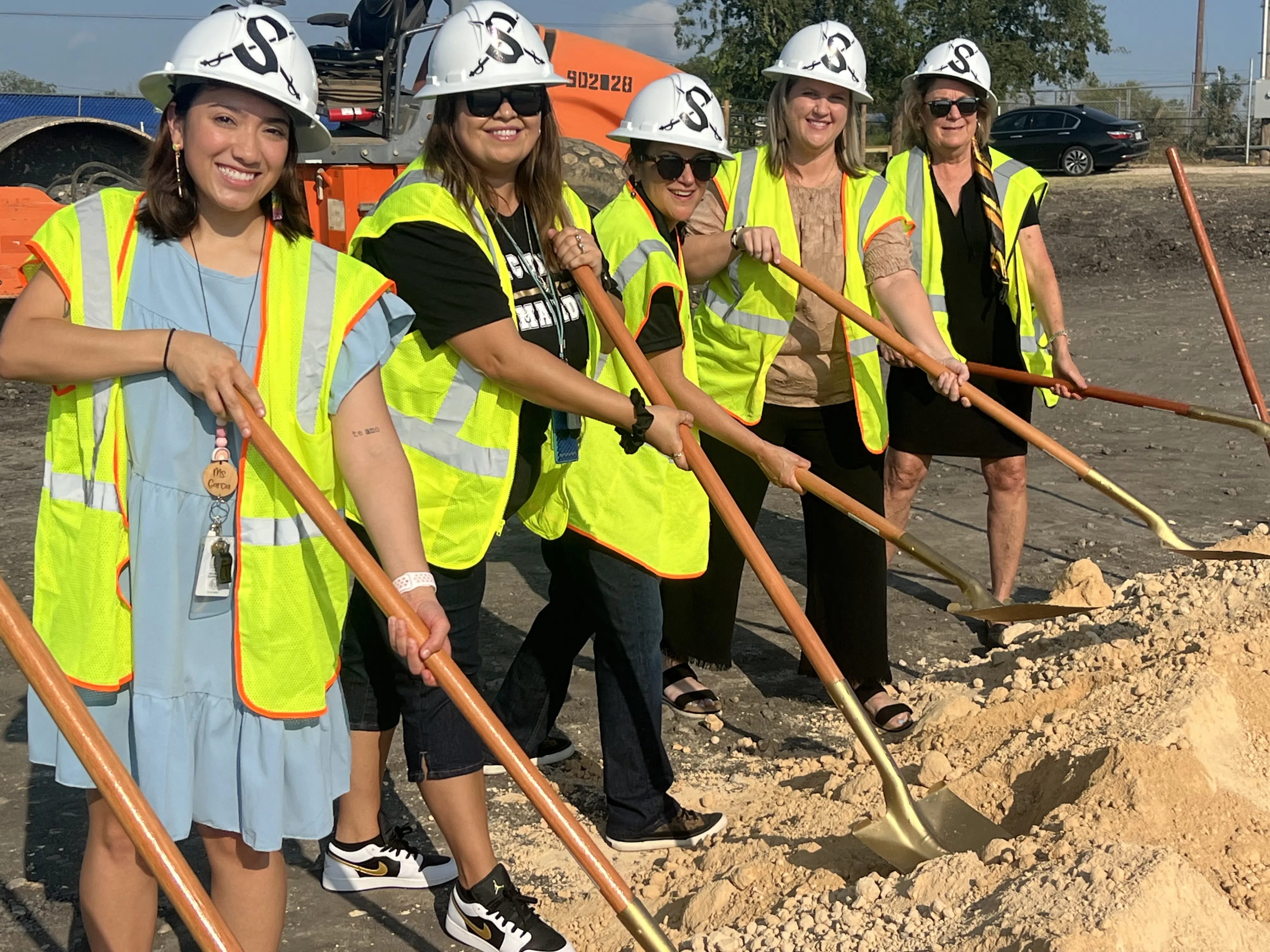 Seguin ISD celebrates the start of construction of NEW McQueeney Elementary School