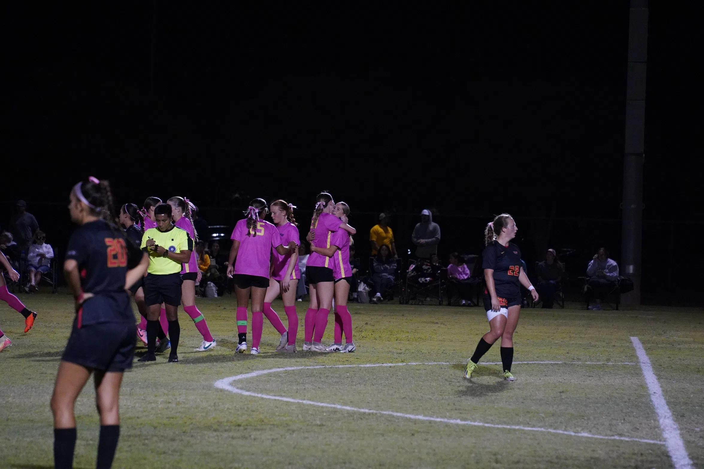 WOMEN'S SOCCER --TLU Blanks St. Thomas, 1-0