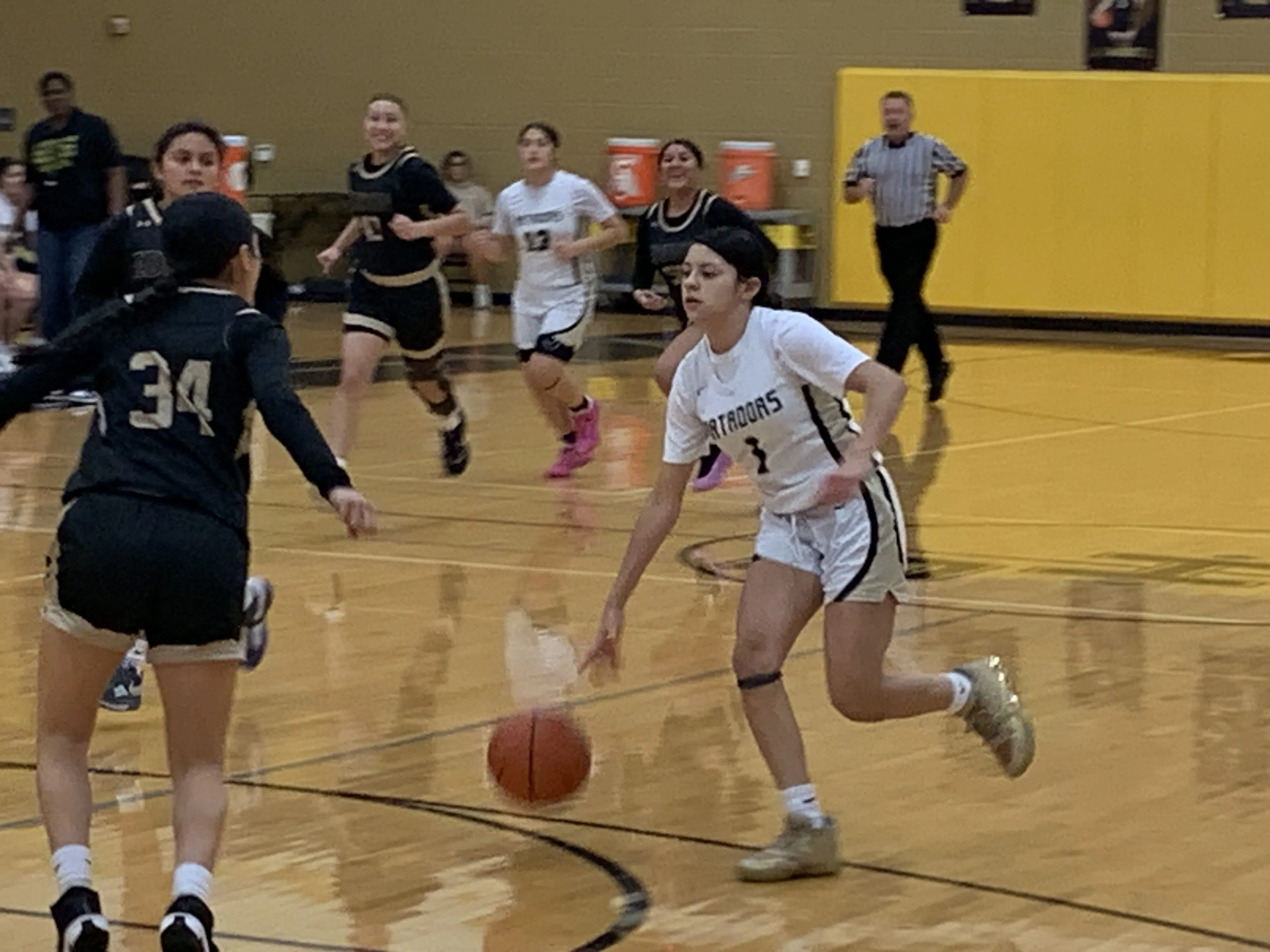 High school basketball: Lady Matadors earn thrilling win while Matadors also win on New Year's Eve