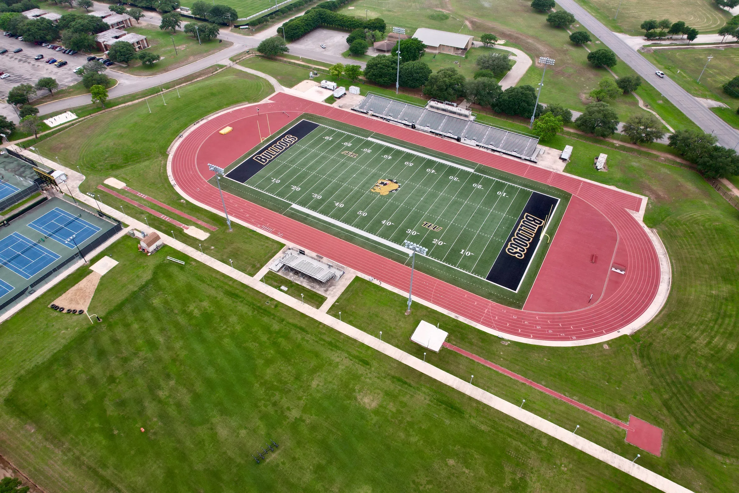 M/W TRACK AND FIELD -- Bulldogs Host SCAC Track and Field Championships for First Time since 2021