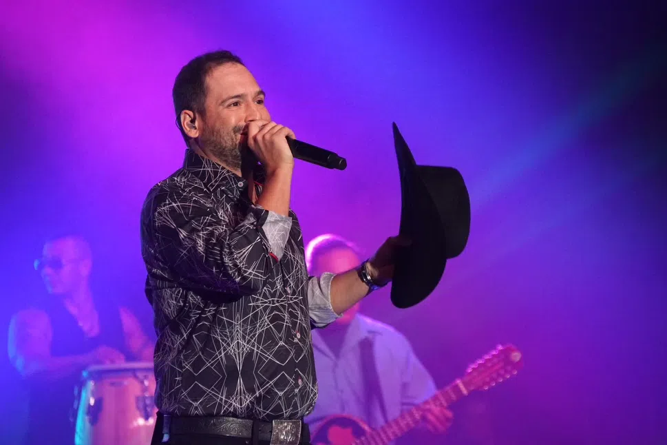 Bobby Pulido Unplugged takes the stage in Central Park this Sunday