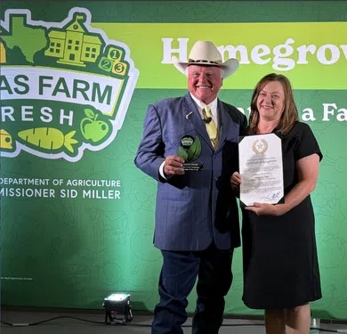 Navarro ISD Child Nutrition Department achieves inaugural "Cream of the Crop" Award