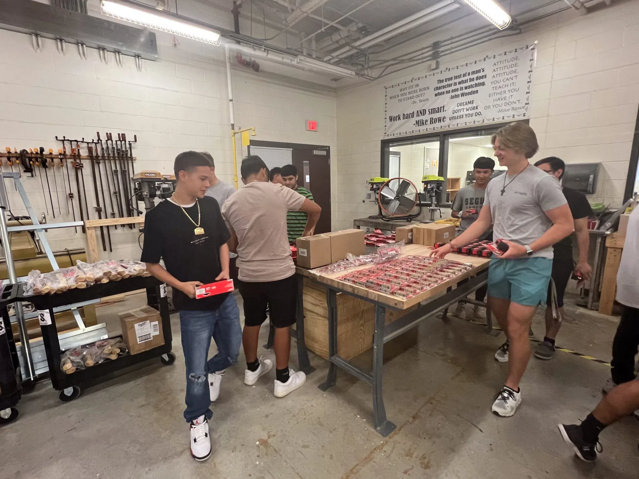 You're invited Thursday night: Seguin Construction Trade Booster Club to host evening social