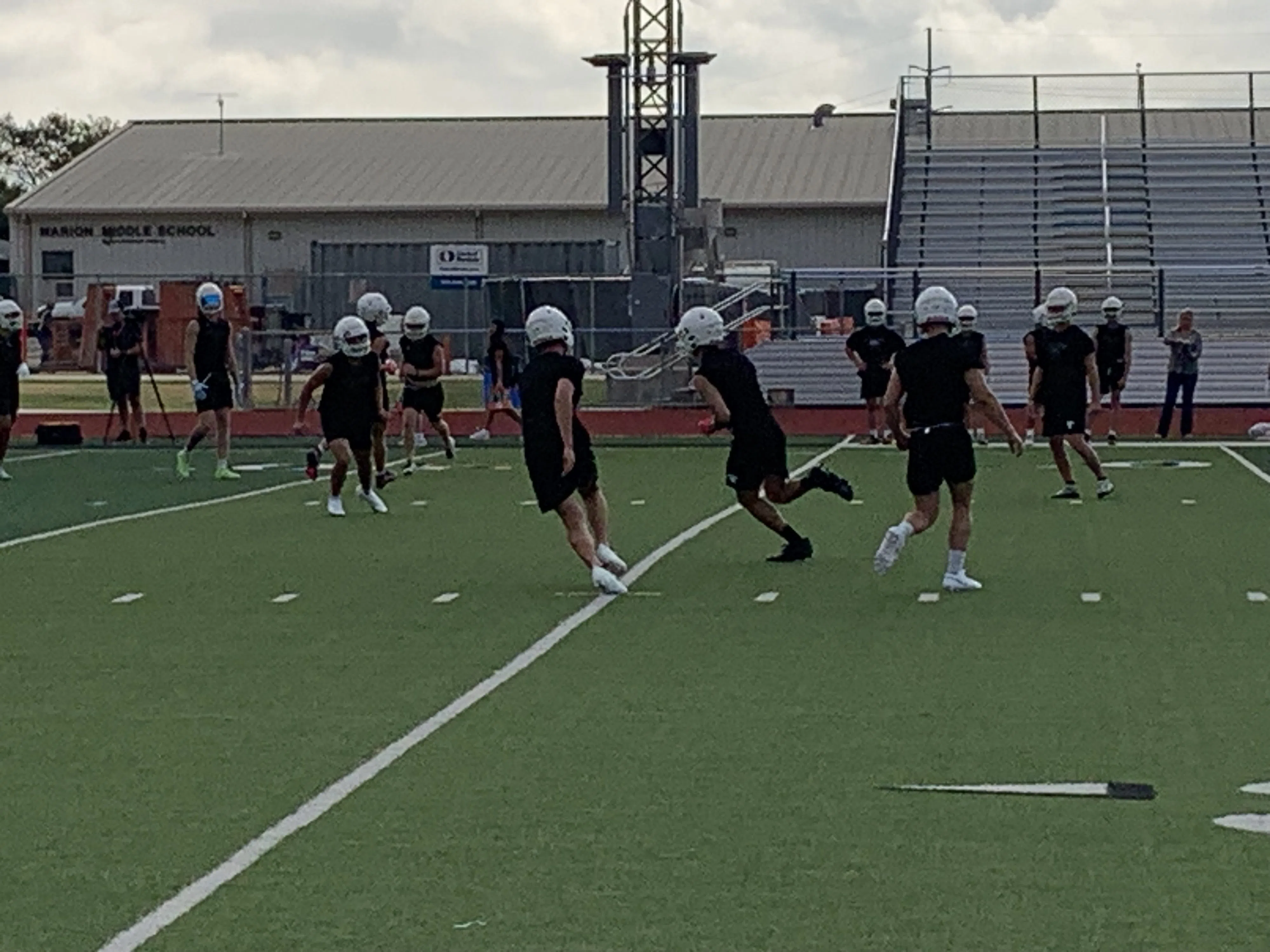 Marion Bulldogs conduct first practice under new coach Joel Call