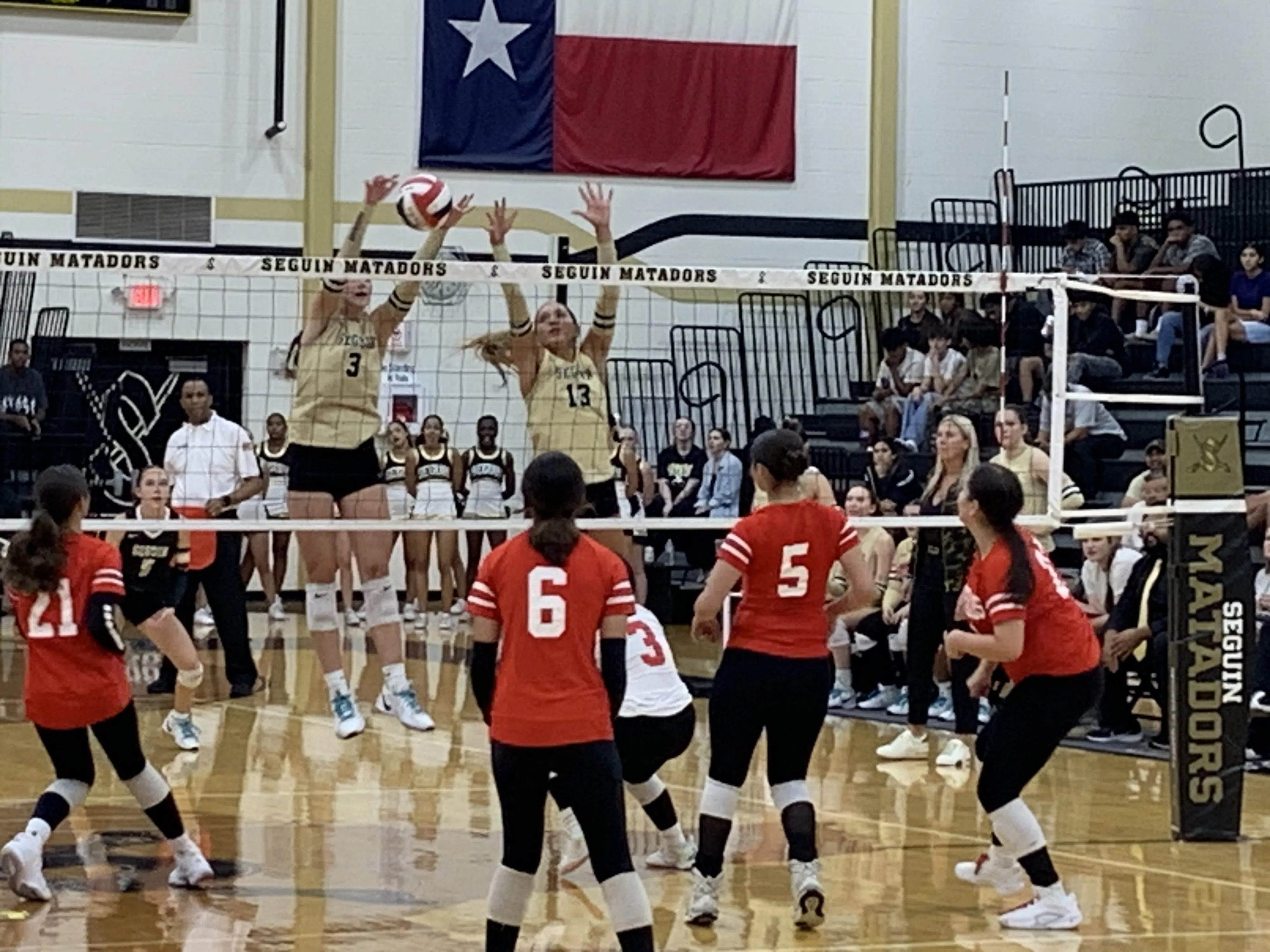 Lady Matadors sweep past Fox Tech