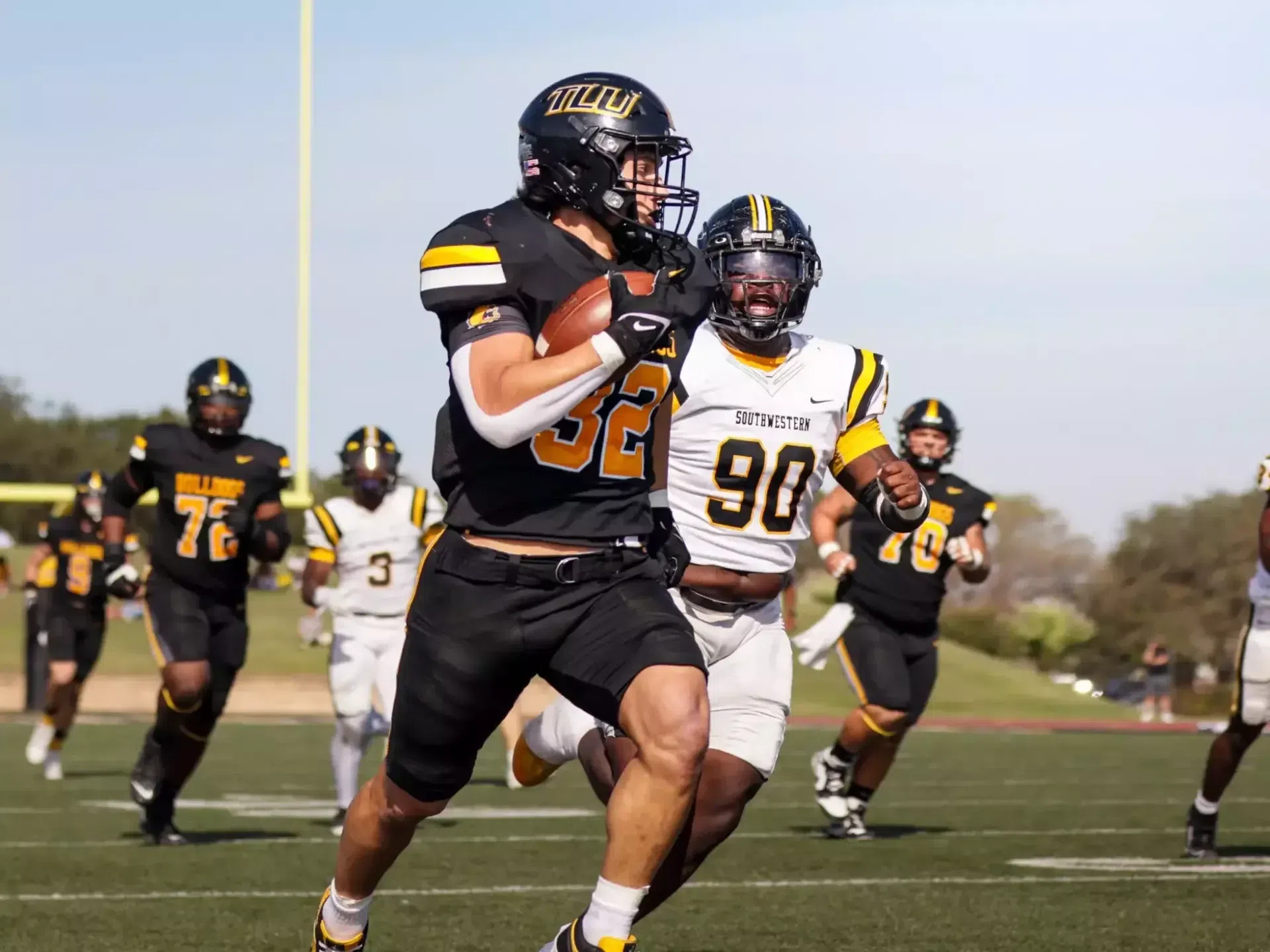 Texas Lutheran Edges Southwestern in Instant Classic, 38-35
