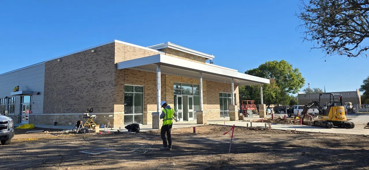 Verne Lundquist Student Athletic Center Ribbon Cutting Ceremony Set for Saturday