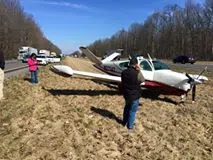Plane makes emergency landing on I-65
