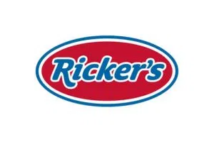 Ricker's: Cold beer served here