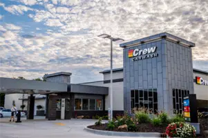 Crew Carwash offers free Veterans Day auto cleaning