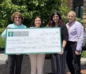 JCHS alumnus receives Ivy Tech Community Service award