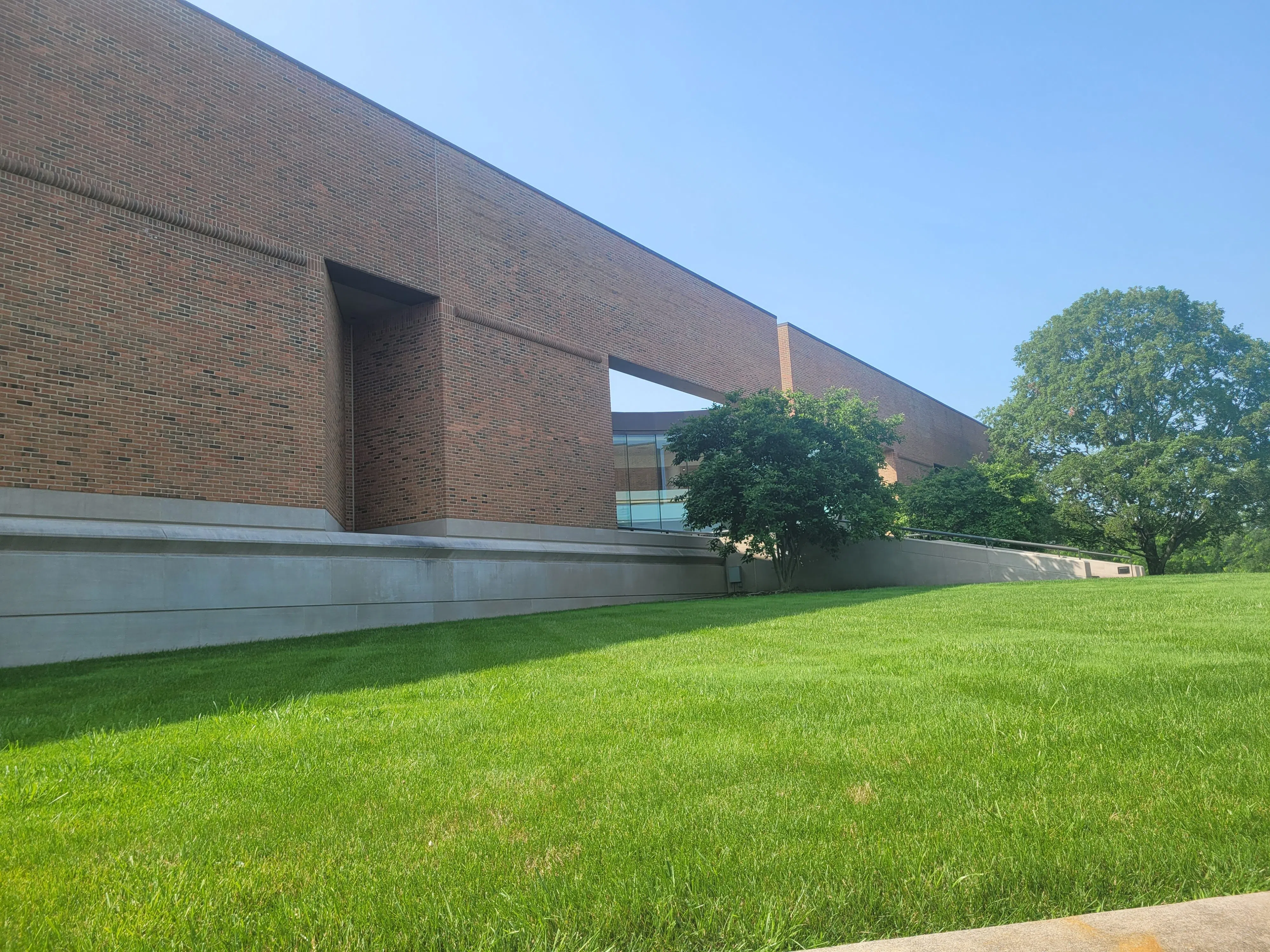 Board of Works approves order to vacate or condemn Pence st property