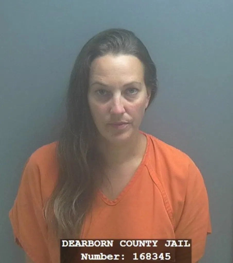 Ohio woman arrested after driving the wrong way on I-74