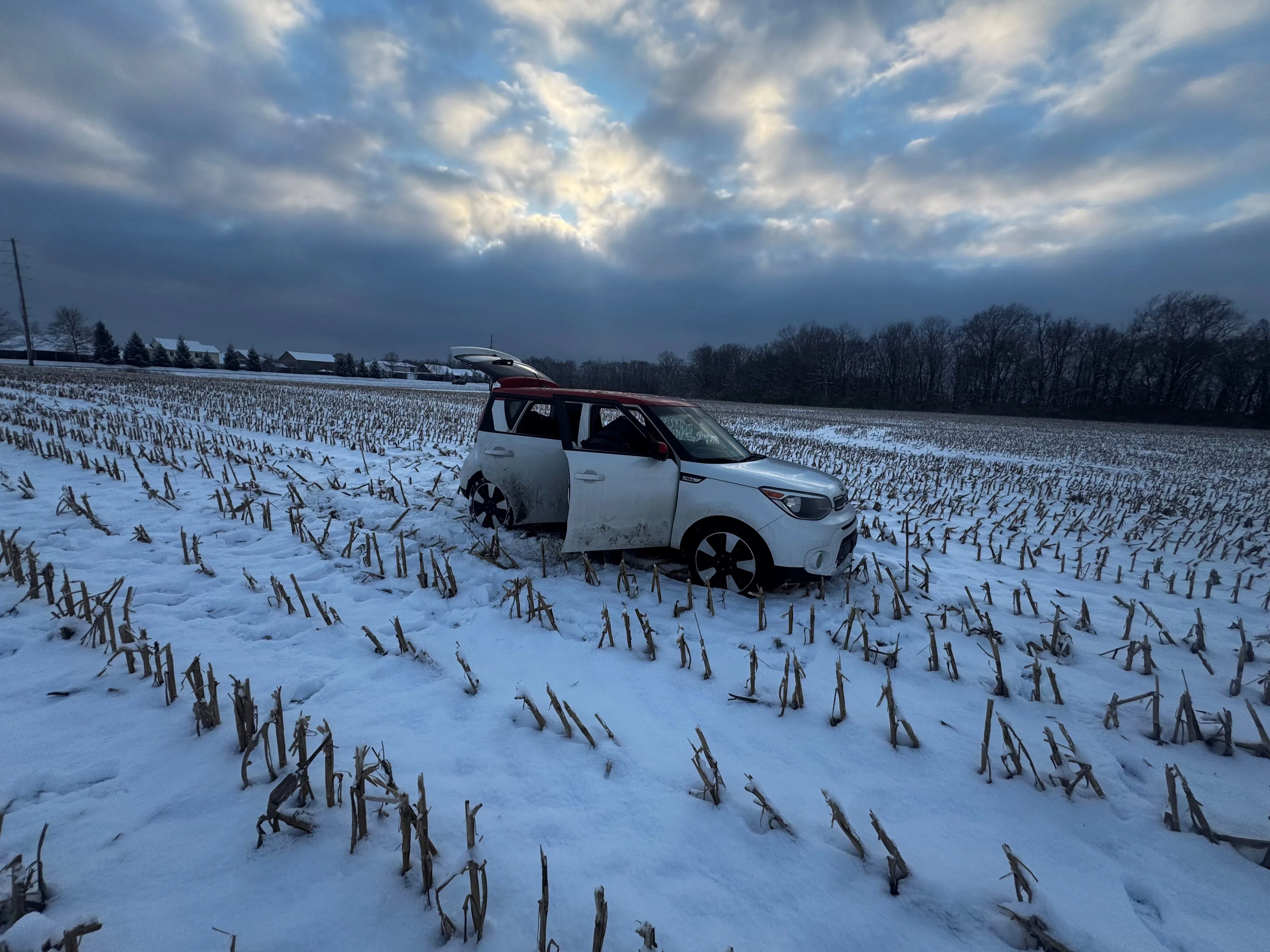Columbus Police arrest 18-year-old for car theft