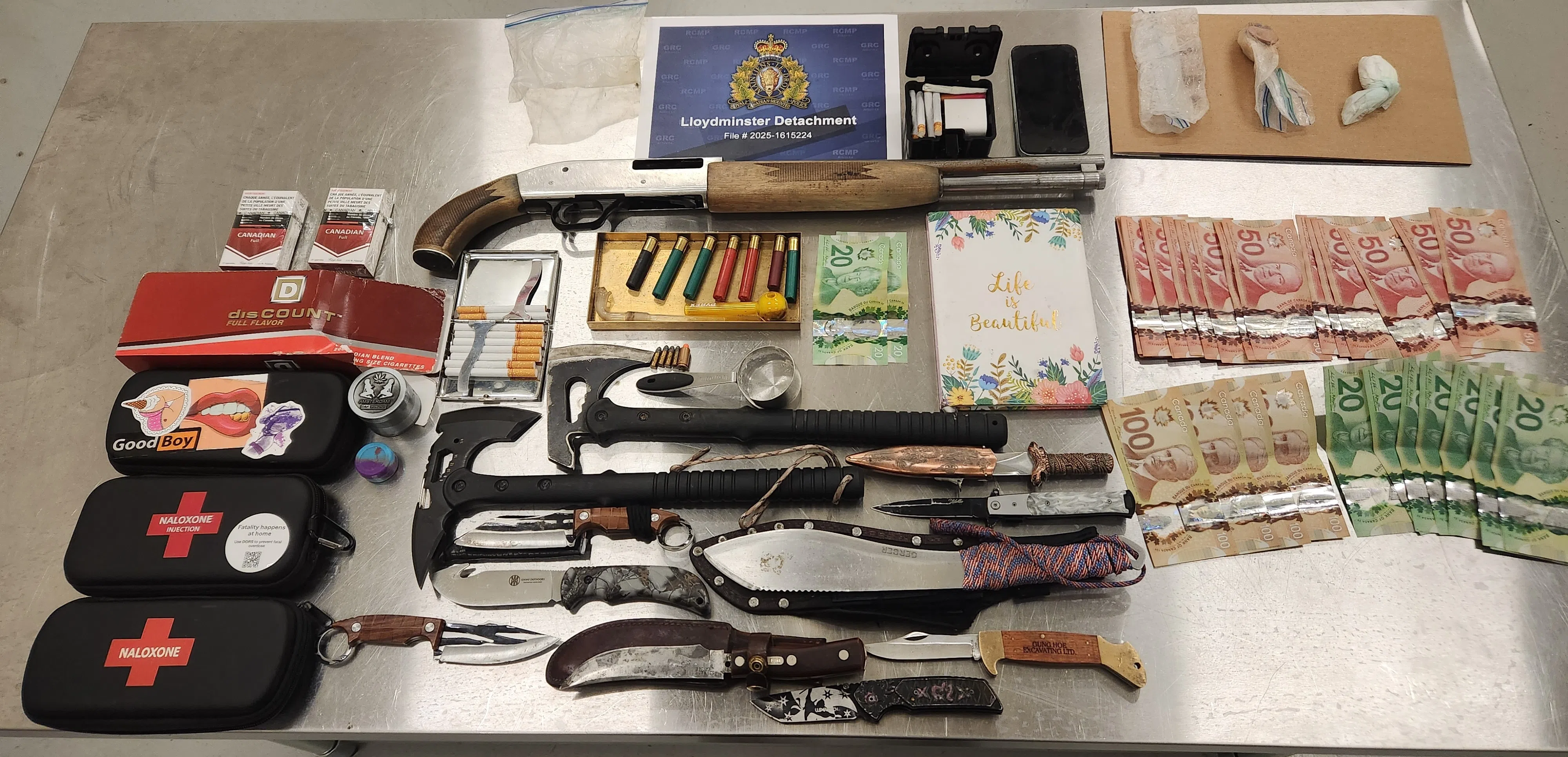 Lloydminster RCMP conducts arrests after traffic stop