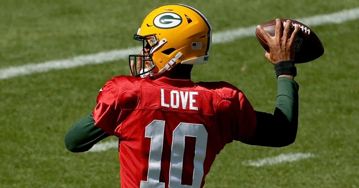 Packers Begin OTAs As Fans Get First Look At 2024 Team; Kingsley ...