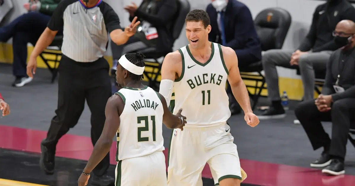 Brook Lopez’s Future With Milwaukee “Up In The Air” As Team Looks At New Defensive Scheme