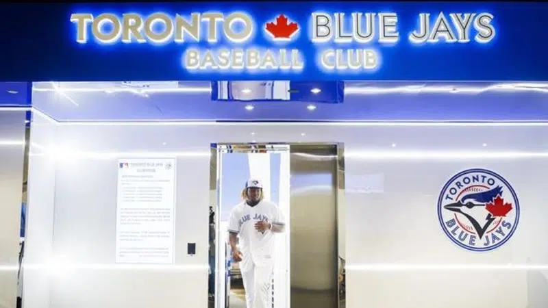 Vladimir Guerrero Jr. Wore His Father's Jersey Ahead Of His MLB Debut