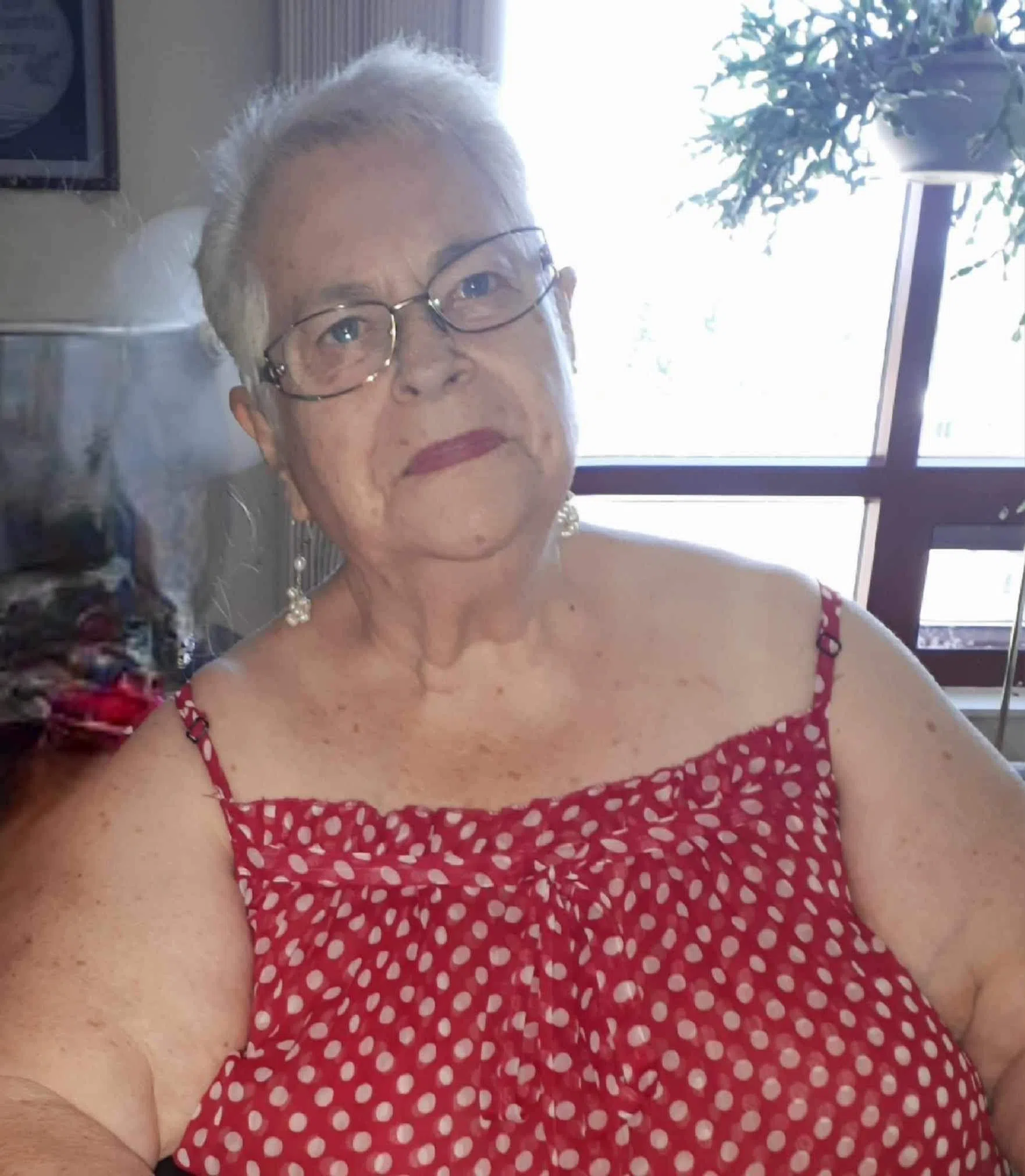 Red Deer Funeral Home Obituaries - m2v9v1w