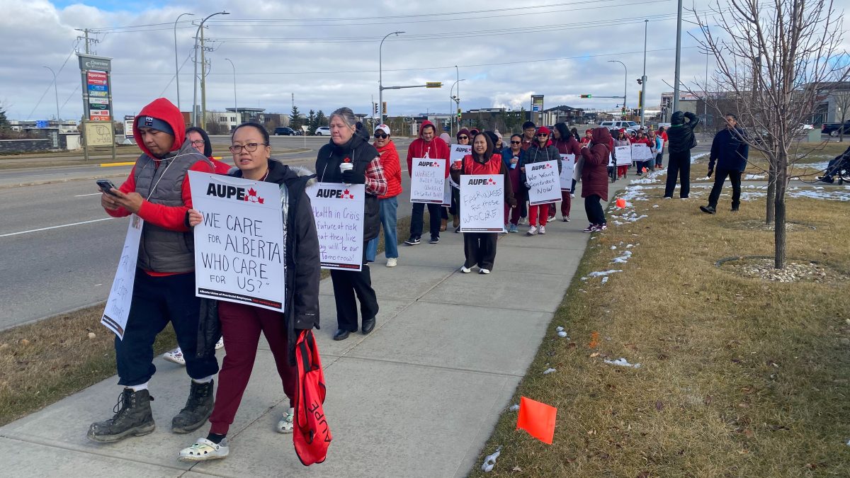 Covenant Care Villa Marie staff hold rally for fair wages and compassionate seniors' care