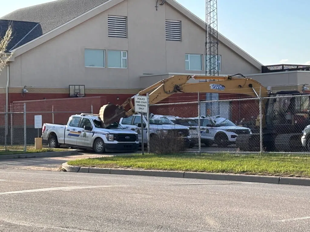 UPDATE: Bonnyville RCMP targeted by suspect driving a trackhoe