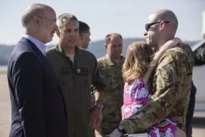Governor Welcomes Troops Home