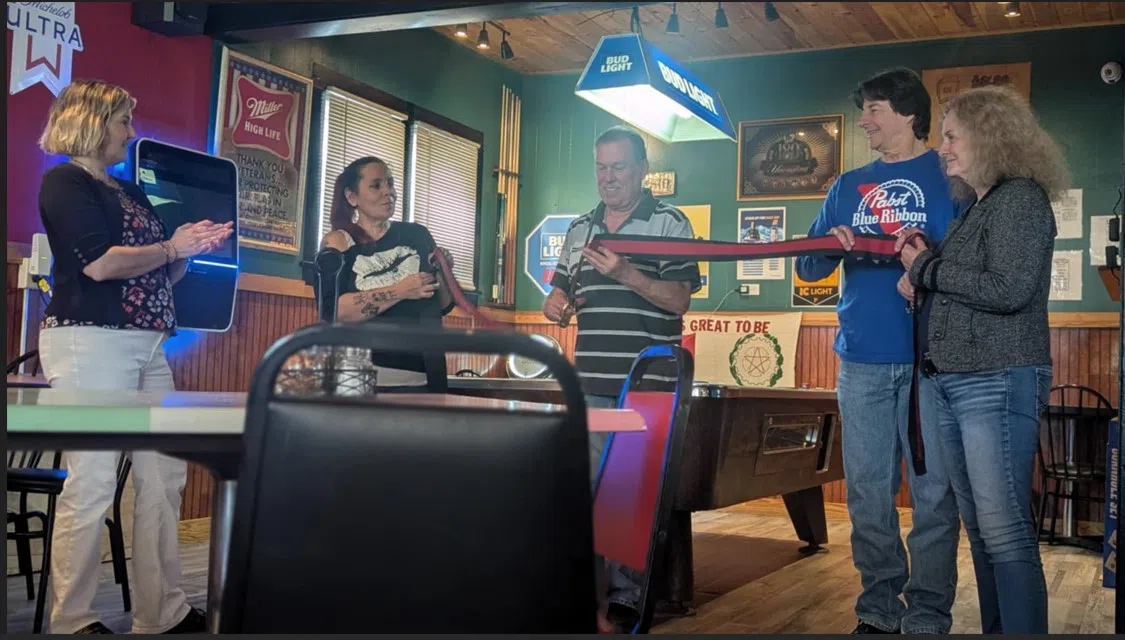 Viola's Pub Reopens
