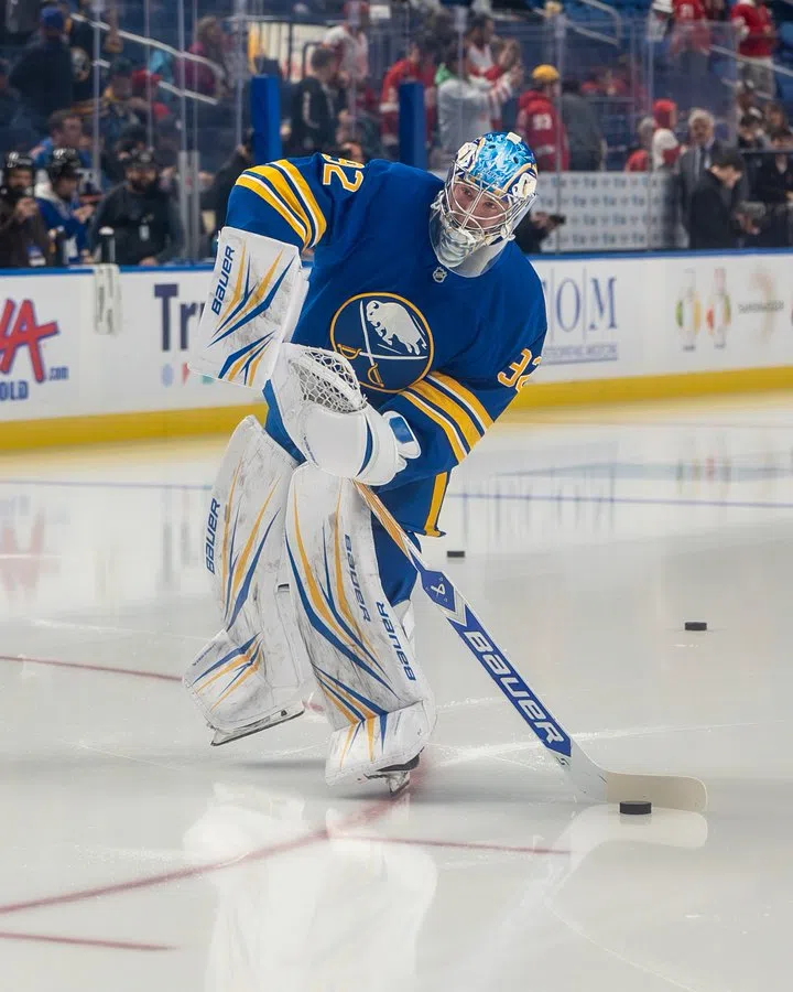 Sabres' Rookie Goalie Wins in NHL Debut