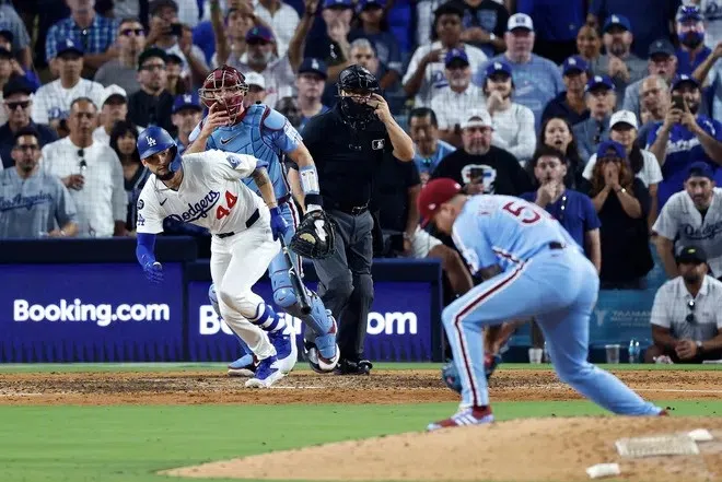 Phillies Join Yanks on the Golf Course: Eliminated