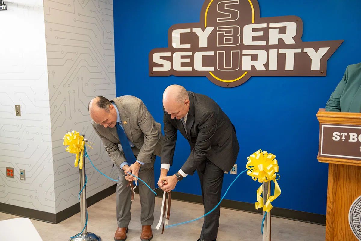 St. Bonaventure formally dedicates new Cyber Operations Center