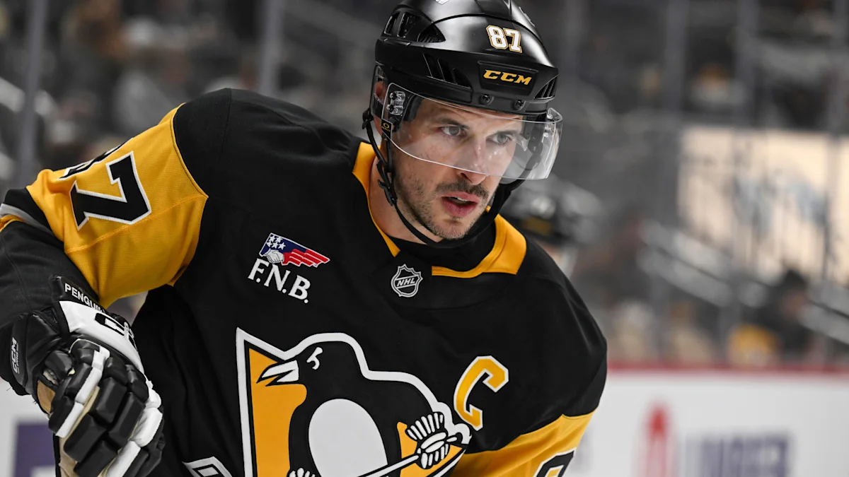 Pens Begin Regular Season Tonight in Philly