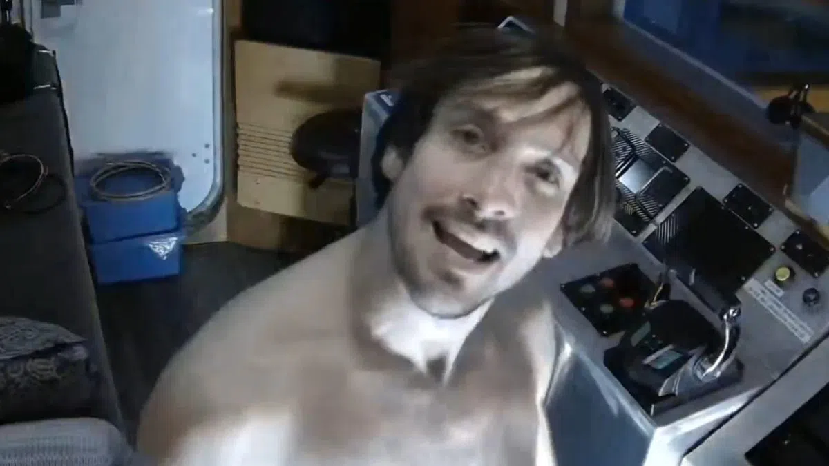 Restaurant dispute results in third arrest of man accused of barricading himself on Nanaimo tugboat