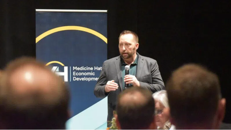 MLA’s Wright and Smith will host a Town Hall in Medicine Hat