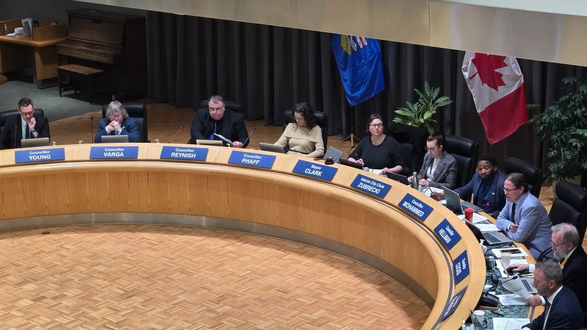 Medicine Hat City Council approves $65.75M debenture for Saamis Solar project