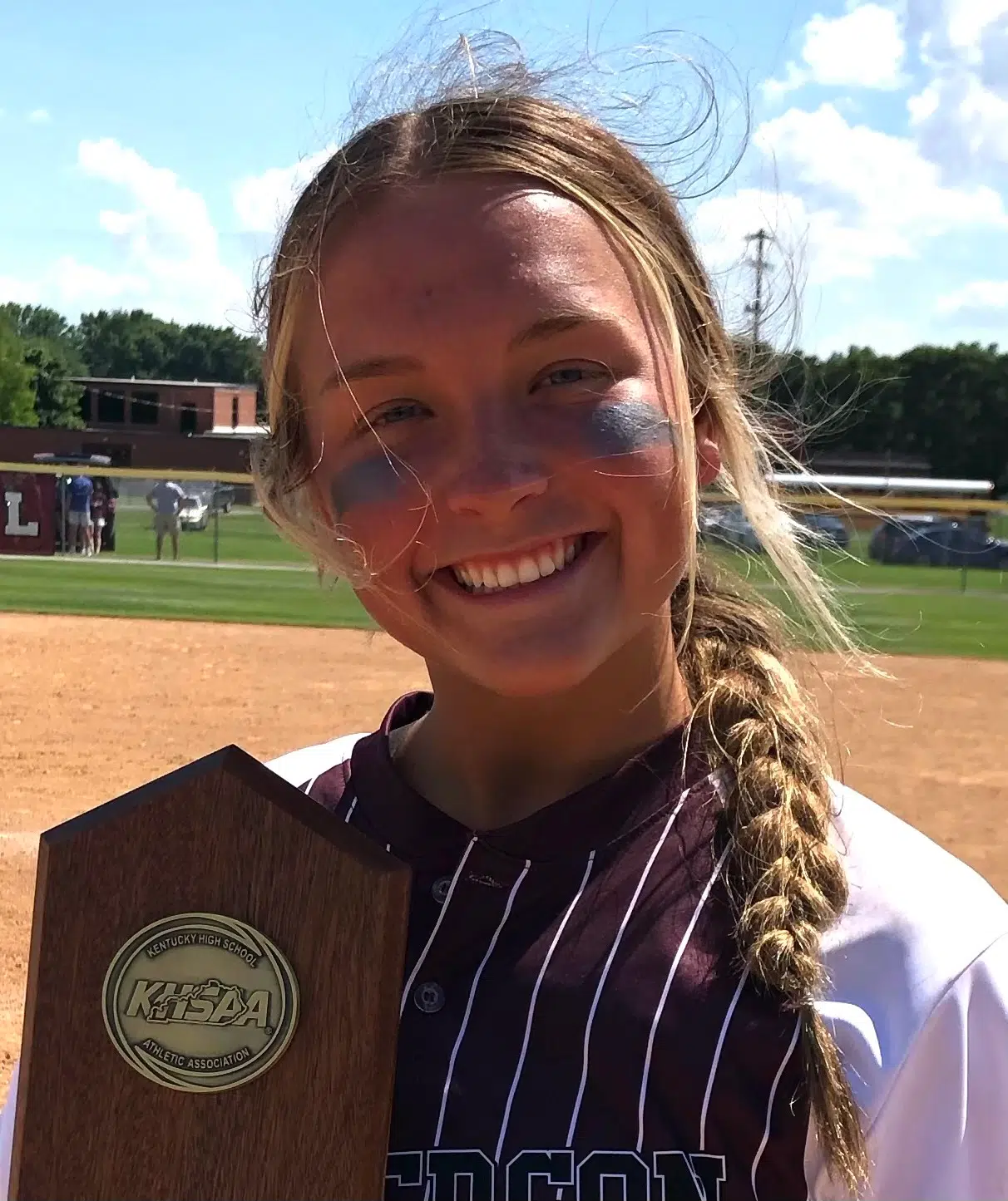 Henderson County Lady Colonel Softball Player Anna Willett Commits to Murray State University