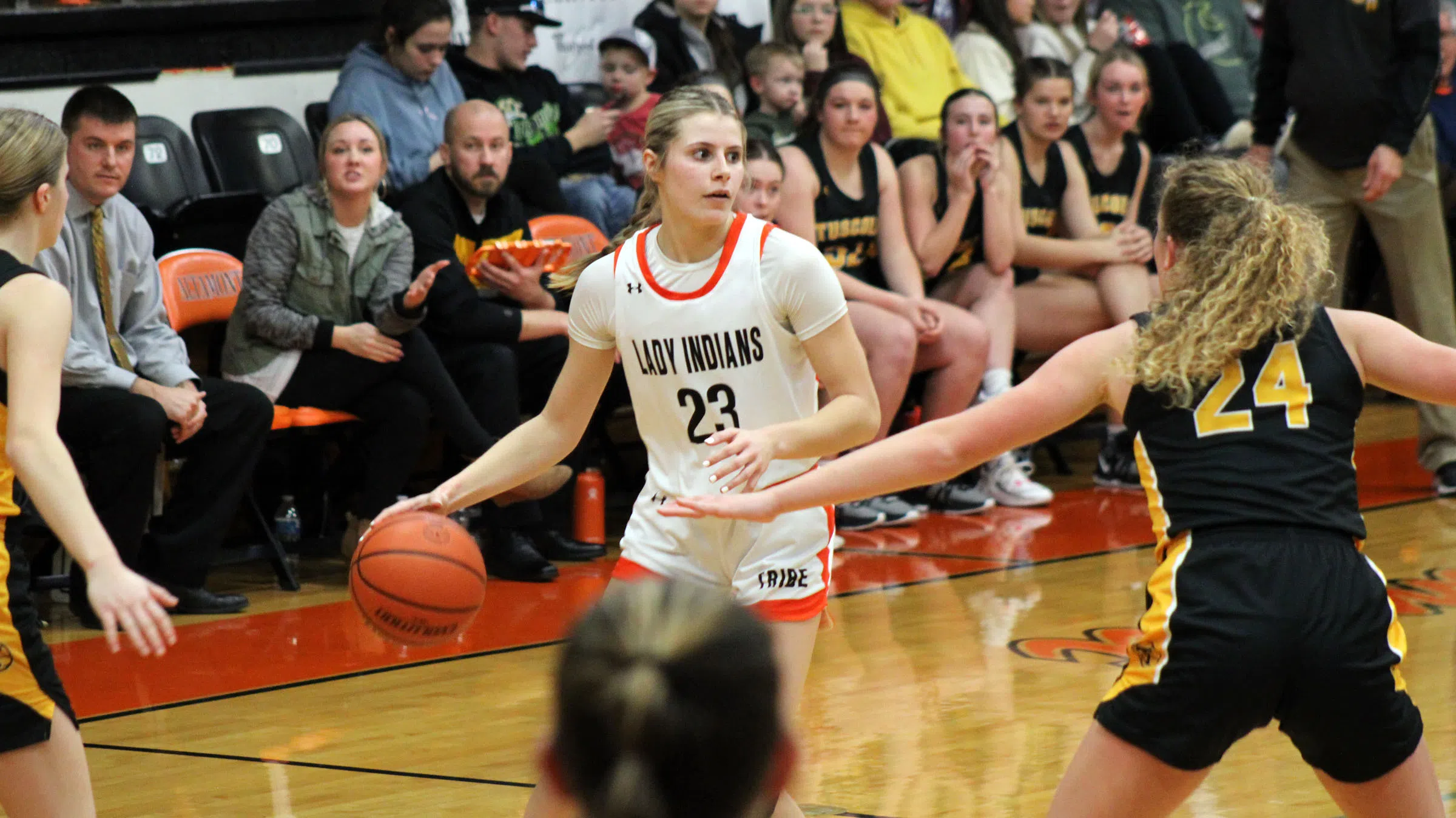 #5 Altamont Lady Indians Slip Past #4 Tuscola in NTC vs. CIC Clash’s Battle of State Ranked Teams