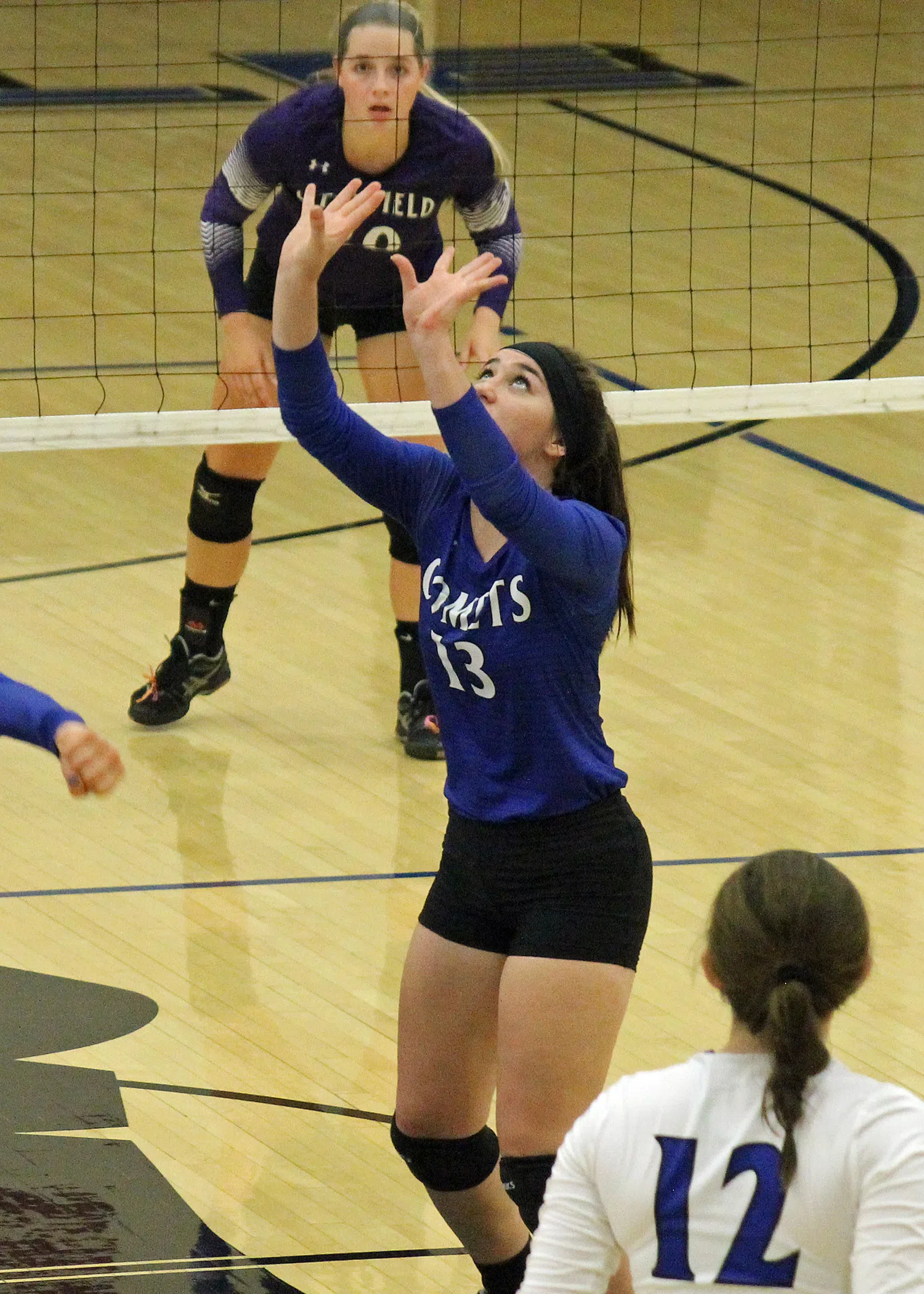 Lady Comets Volleyball picks up clean sweep over MEL