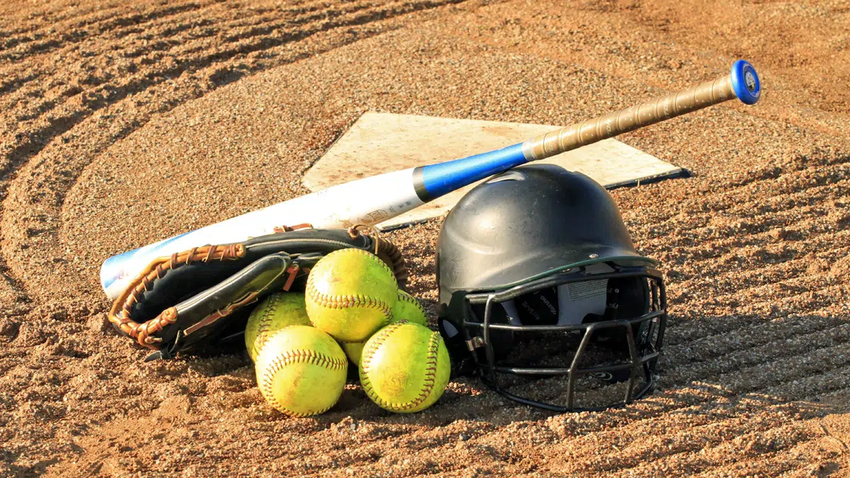 It will be Oklahoma vs. Florida State in the championship round of the WCWS