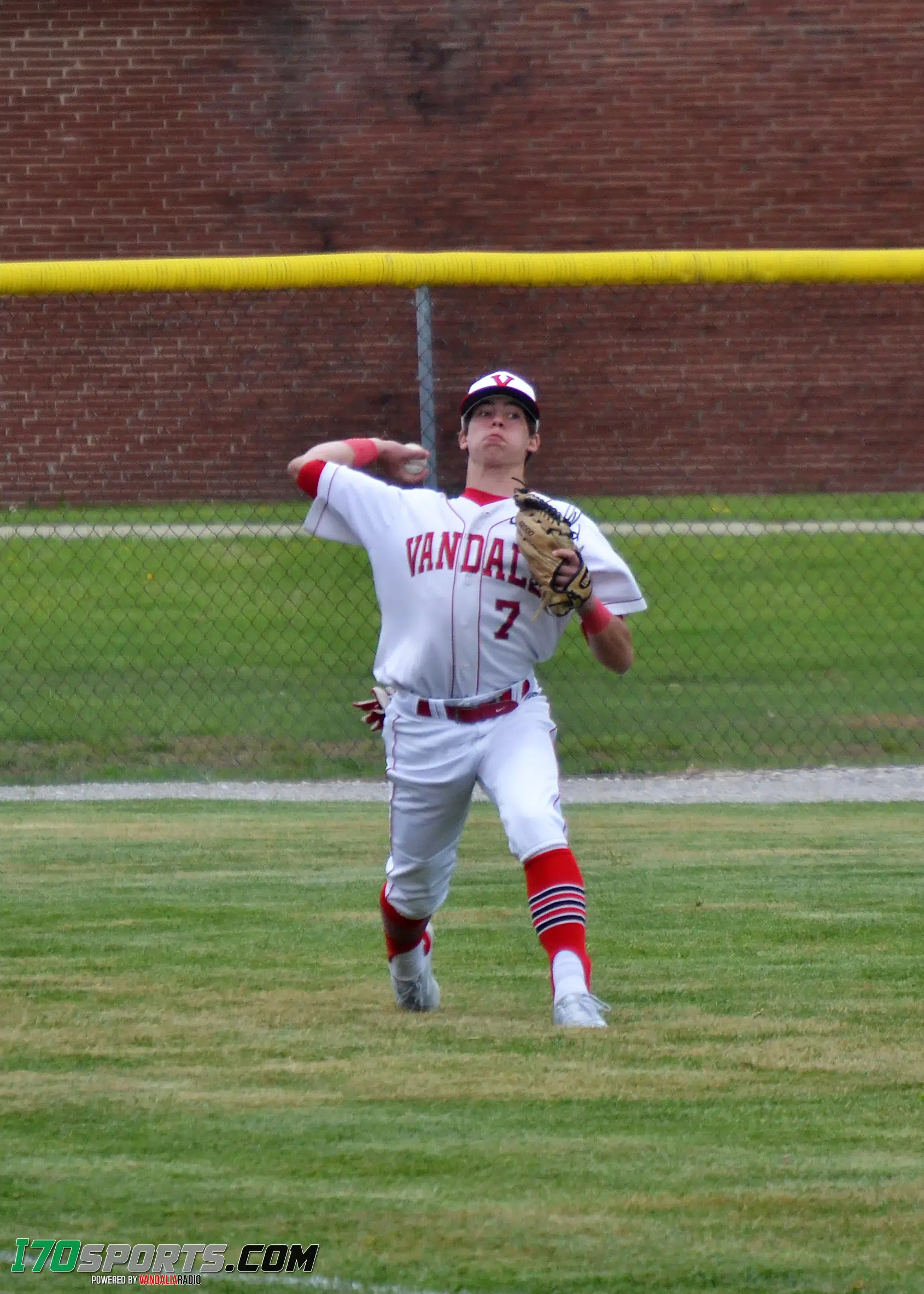 HS Baseball-Vandals beat Gillespie