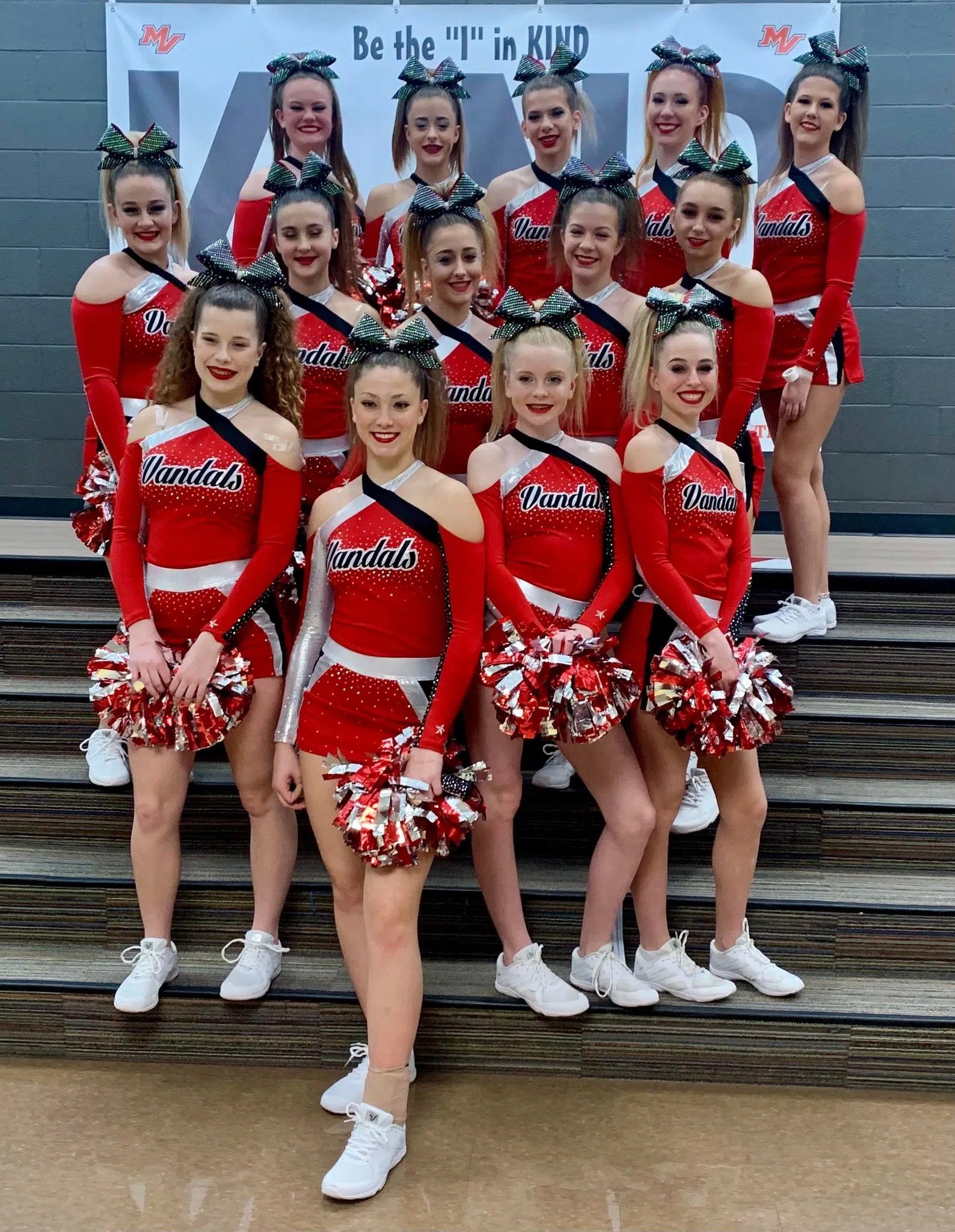 VCHS Cheerleaders kicked off competitive cheer season, receiving a qualifying score for the upcoming ICCA State Championships