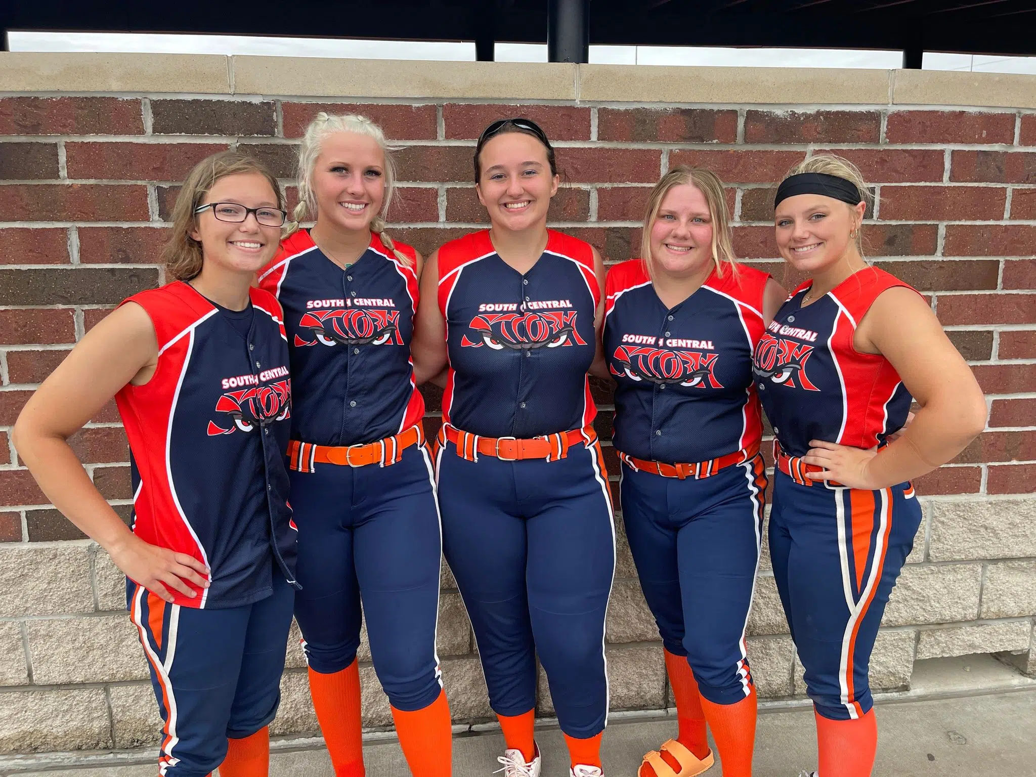 South Central Storm 16U Softball goes 2-2 over this past weekend