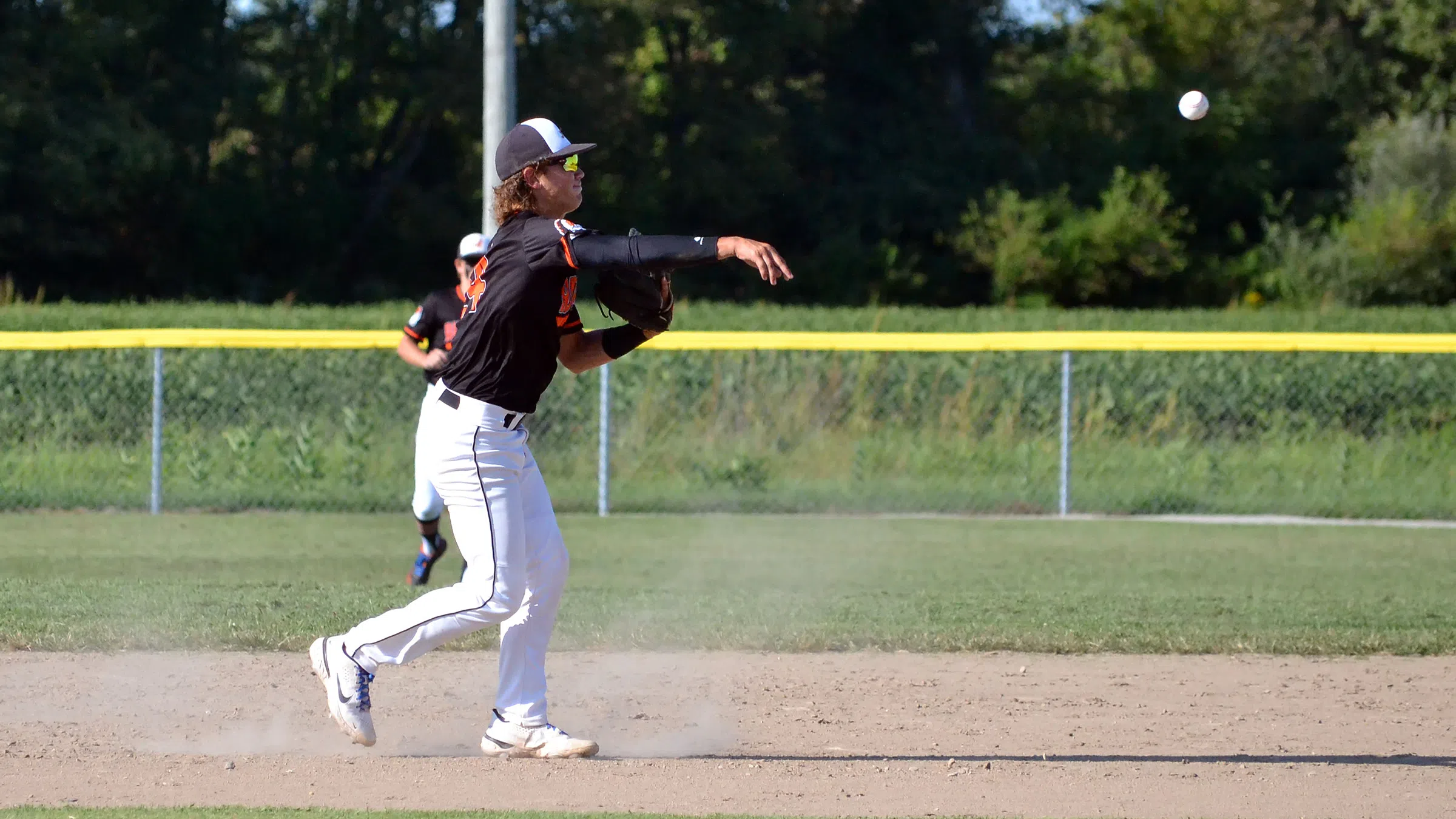 Altamont Sweeps Doubleheader with Teutopolis I70Sports