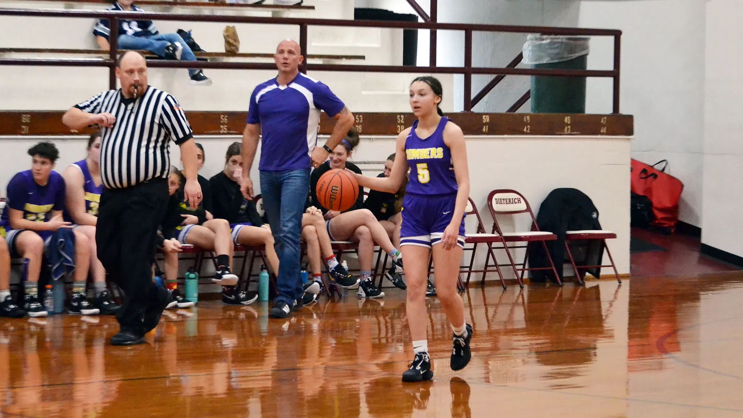 BSE Goes 1-1 on Day 2, Will Play for Championship of Dieterich Girls Holiday Tournament