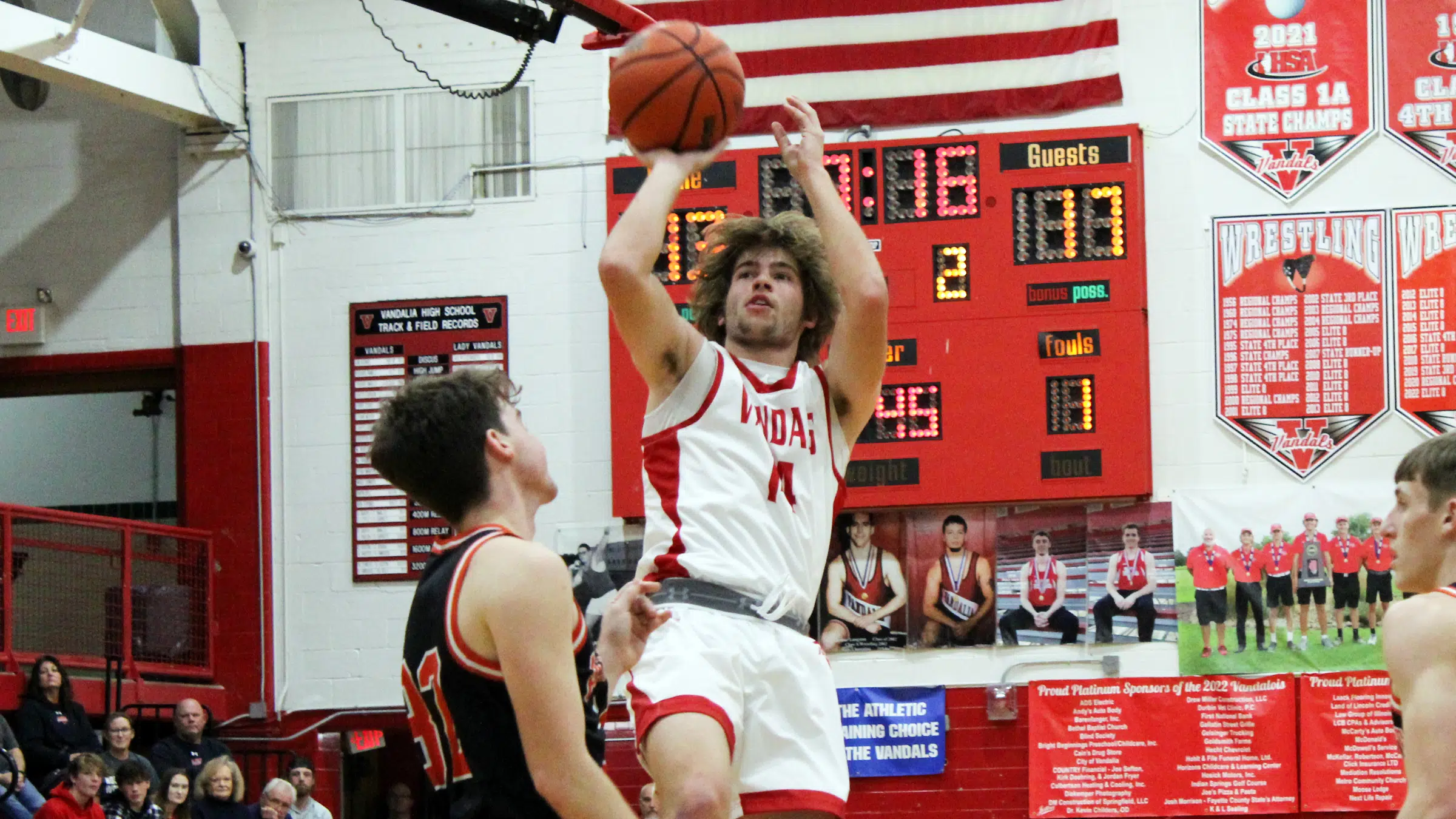 Jr High and High School Basketball will see a change to the foul count that leads to free throws