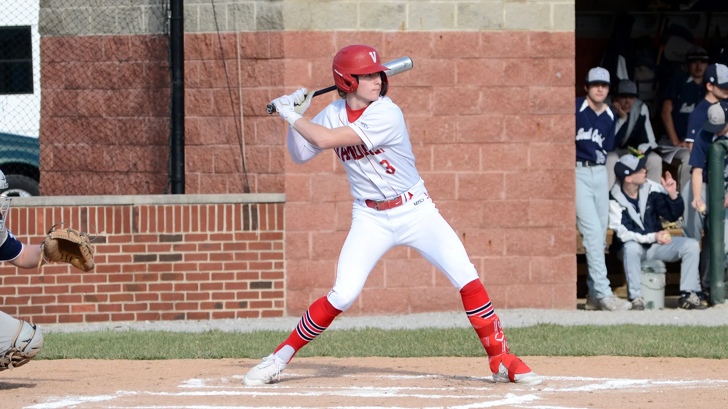 Vandals Late Comeback Falls Short Against Lincolnwood